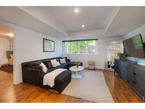 Living - 865 Kalmia Ave, Boulder, CO 80304 photo 6 of 6
