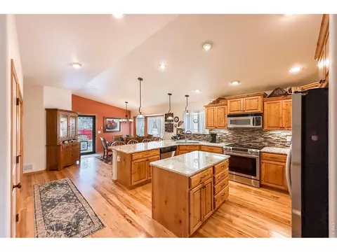 625 Torreys Peak Ln, Berthoud, CO 80513 photo 9
