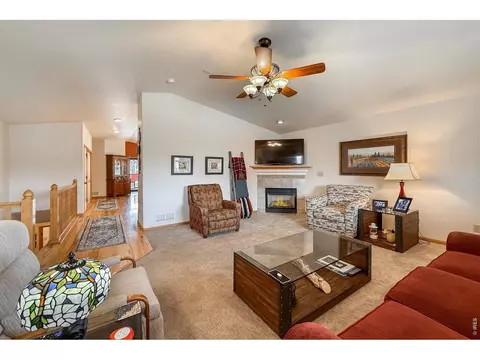 625 Torreys Peak Ln, Berthoud, CO 80513 photo 8
