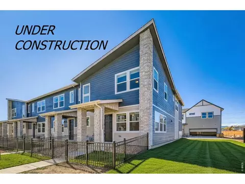 2827 Bear Springs Cir #14, Longmont, CO 80503