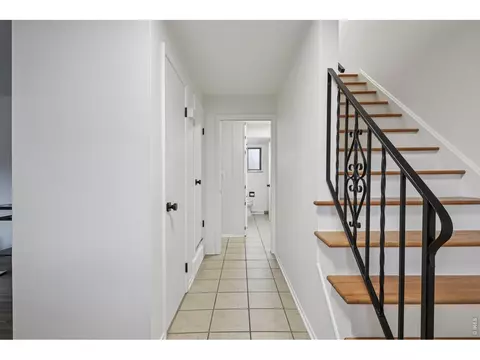 Entry Way - 210 Manhattan Dr, Boulder, CO 80303 photo 2 of 3