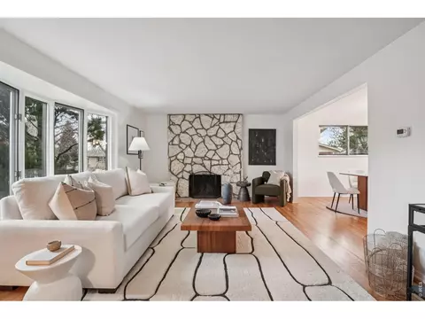 Living - 210 Manhattan Dr, Boulder, CO 80303 photo 2 of 7