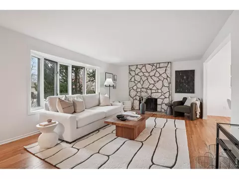 Living - 210 Manhattan Dr, Boulder, CO 80303 photo 3 of 7