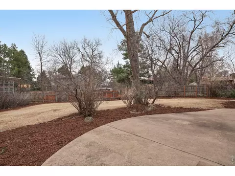 Exterior - 210 Manhattan Dr, Boulder, CO 80303 photo 5 of 6