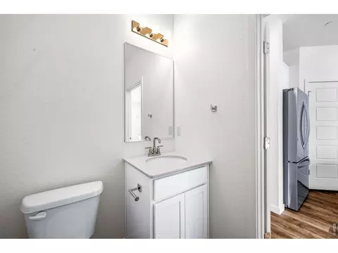 Bath - 3940 Pinnacles Ct, Evans, CO 80620 photo 1 of 3