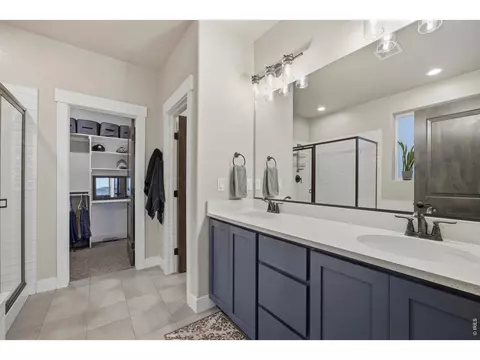 Bath - 1827 Castle Hill Dr, Windsor, CO 80550 photo 1 of 4