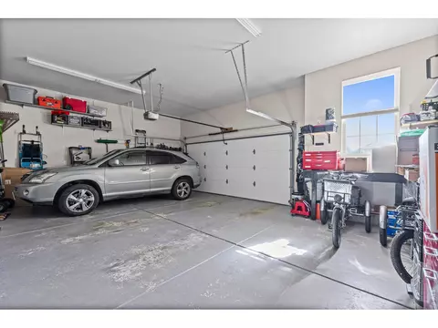 Exterior - 2020 Vineyard Ct, Windsor, CO 80550 photo 8 of 9