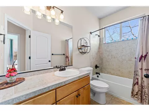 Bath - 2020 Vineyard Ct, Windsor, CO 80550 photo 1 of 3