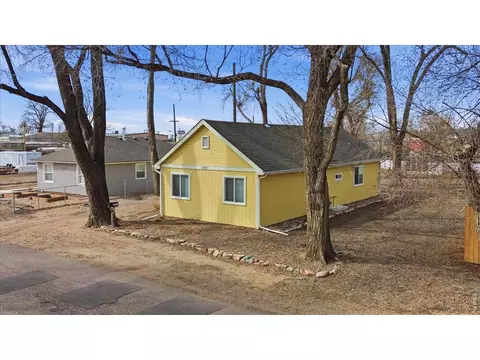 3807 Central St, Evans, CO 80620 photo 4