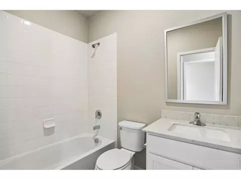 Bath - 965 Cascade Falls St, Severance, CO 80550 photo 3 of 4