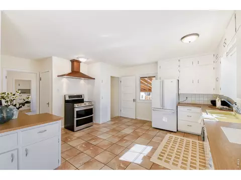 Kitchen - 3086 11th St, Boulder, CO 80304 photo 3 of 4