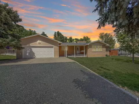 106 Highland Ave, Sterling, CO 80751