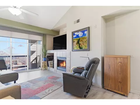 2133 Krisron Rd #E302, Fort Collins, CO 80525