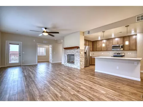 2417 Calais Dr #19-D, Longmont, CO 80504