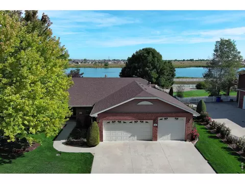 2238 Breckenridge Dr, Berthoud, CO 80513