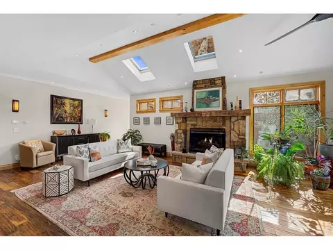 Living - 3135 11th St, Boulder, CO 80304 photo 6 of 8