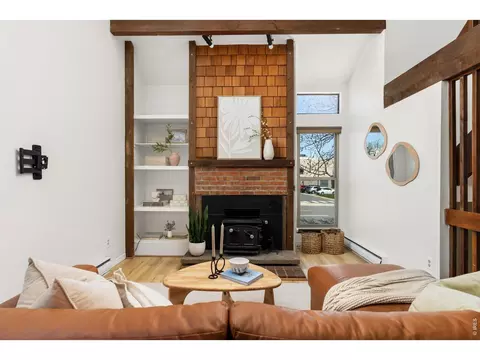 Living - 4100 Greenbriar Blvd, Boulder, CO 80305 photo 2 of 3