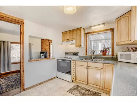 Kitchen - 7380 W County Road 4, Berthoud, CO 80513 photo 2 of 2