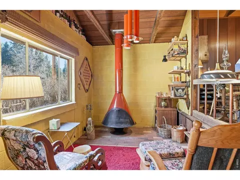 Living - 2476 Riverside Dr, Lyons, CO 80540 photo 3 of 5