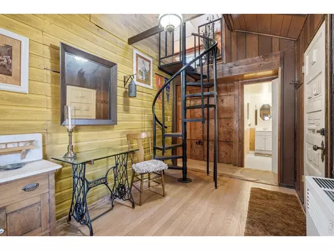 Entry Way - 2476 Riverside Dr, Lyons, CO 80540 photo 2 of 2