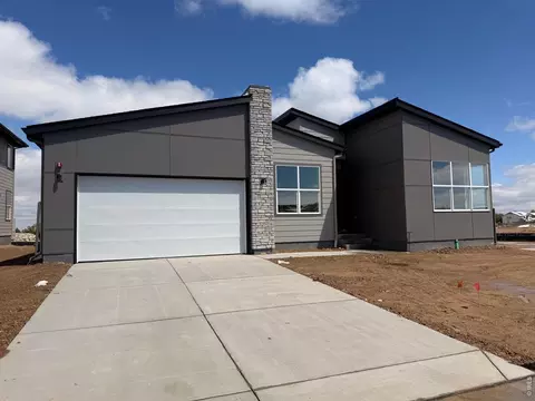 3328 Sapinero Dr, Loveland, CO 80538