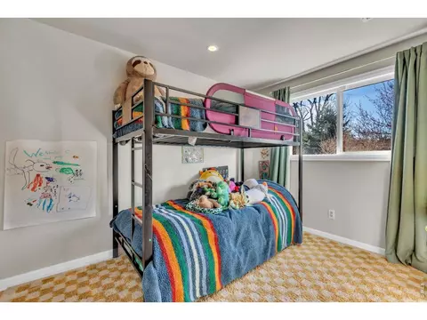 Bedroom - 3590 Endicott Dr, Boulder, CO 80305 photo 2 of 3