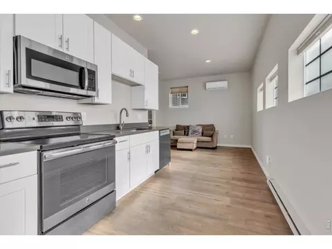 Kitchen - 3590 Endicott Dr, Boulder, CO 80305 photo 3 of 3