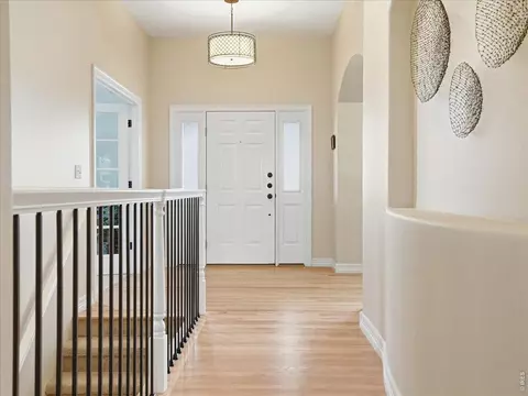 8443 Castaway Dr, Windsor, CO 80528 photo 3