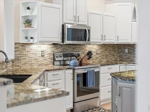 8443 Castaway Dr, Windsor, CO 80528 photo 7