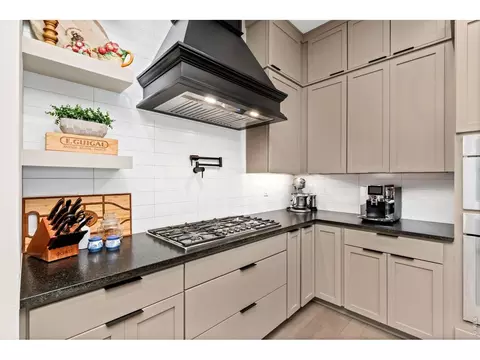 Kitchen - 754 Beachside Dr, Windsor, CO 80550 photo 5 of 5