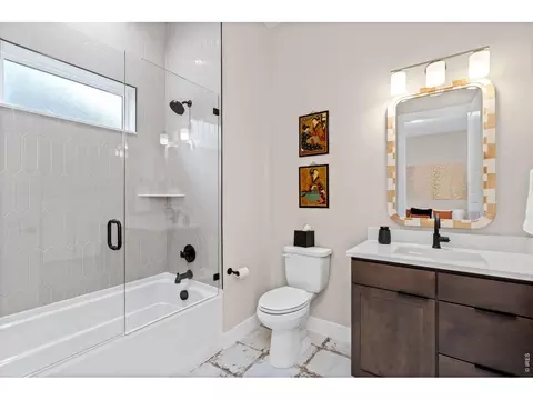 Bath - 754 Beachside Dr, Windsor, CO 80550 photo 3 of 5