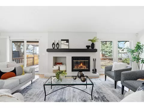 Living - 3865 Campo Ct, Boulder, CO 80301 photo 4 of 8