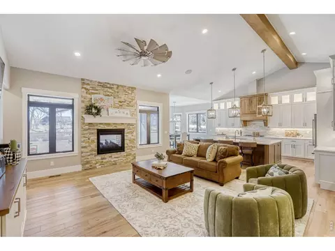 1303 Art Dr, Berthoud, CO 80513 photo 4