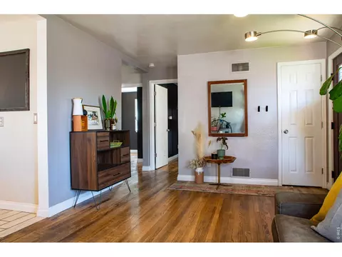 Entry Way - 128 E 5th Ave, Longmont, CO 80504 photo 3 of 3