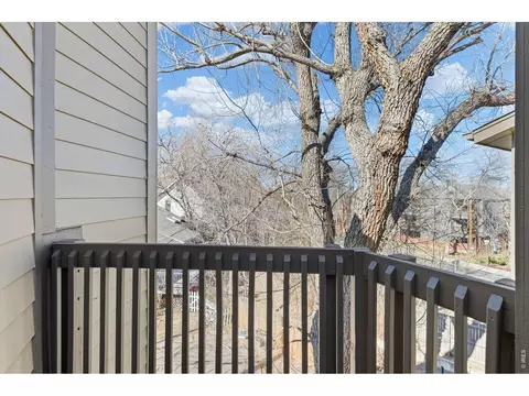 Exterior - 827 Maxwell Ave #E, Boulder, CO 80304 photo 7 of 9