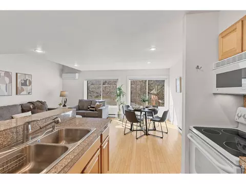 Kitchen - 827 Maxwell Ave #E, Boulder, CO 80304 photo 7 of 7
