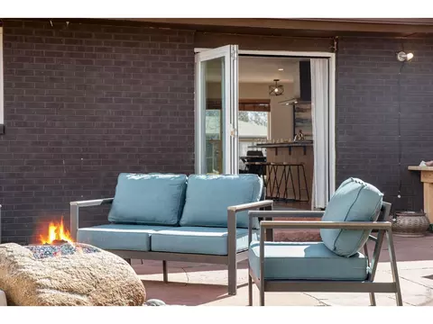 Exterior - 375 S 40th St, Boulder, CO 80305 photo 5 of 9