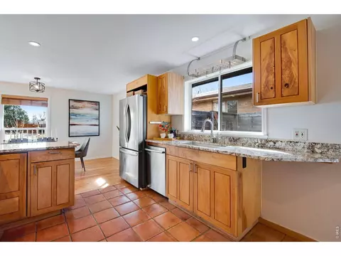 Kitchen - 375 S 40th St, Boulder, CO 80305 photo 6 of 8