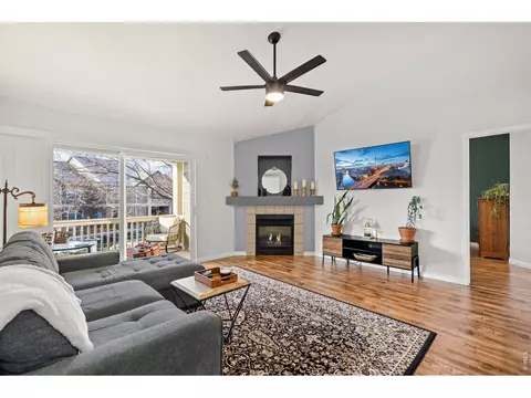 5225 White Willow Dr #F-200, Fort Collins, CO 80528