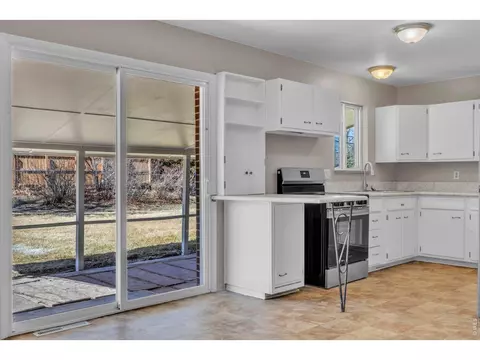 Kitchen - 885 35th St, Boulder, CO 80303 photo 1 of 3