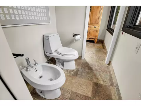 Bath - 28 Pine Brook Rd, Boulder, CO 80304 photo 3 of 7