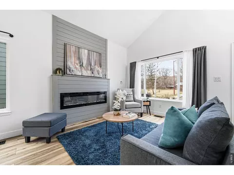 Living - 4072 Crystal Ct, Boulder, CO 80304 photo 2 of 8