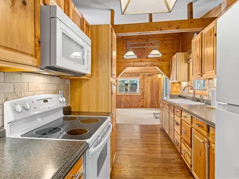 Kitchen - 3143 Riverside Dr, Lyons, CO 80540 photo 1 of 2