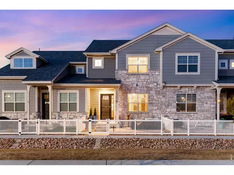 5221 Longshaw Ct #2, Windsor, CO 80528