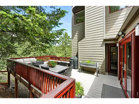 Exterior - 178 Balsam Ln, Boulder, CO 80304 photo 3 of 9