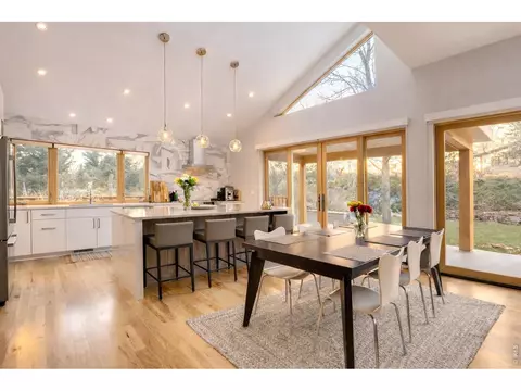 3910 Orchard Ct, Boulder, CO 80304 photo 2
