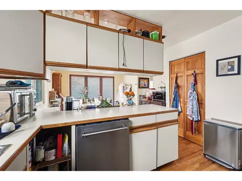 Kitchen - 623 Marine St, Boulder, CO 80302 photo 2 of 4