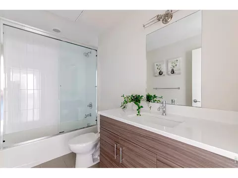 Bath - 2445 Junction Pl #303, Boulder, CO 80301 photo 4 of 5