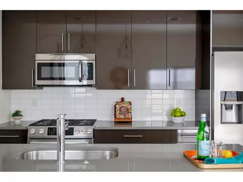 Kitchen - 2445 Junction Pl #303, Boulder, CO 80301 photo 2 of 5