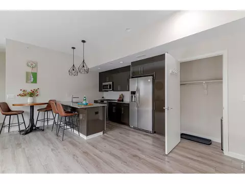 Kitchen - 2445 Junction Pl #303, Boulder, CO 80301 photo 3 of 5